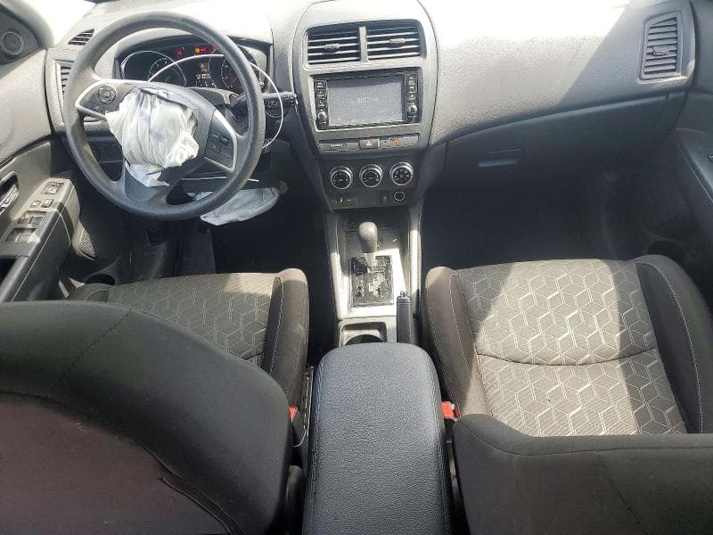 2023 MITSUBISHI OUTLANDER SPORT S 8