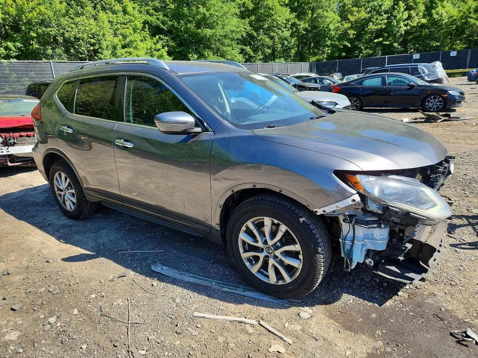 2020 NISSAN ROGUE SV 4