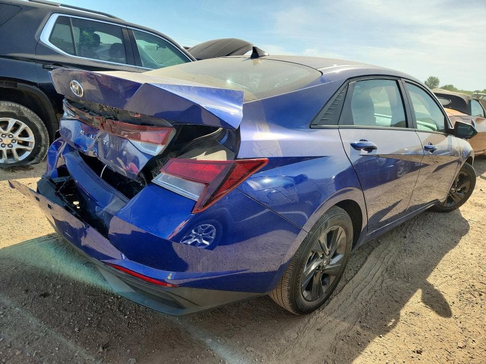 2023 HYUNDAI ELANTRA SEL SEL 3
