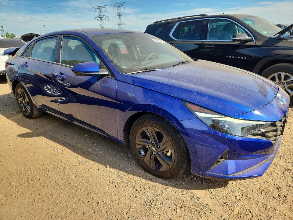 2023 HYUNDAI ELANTRA SEL SEL 4
