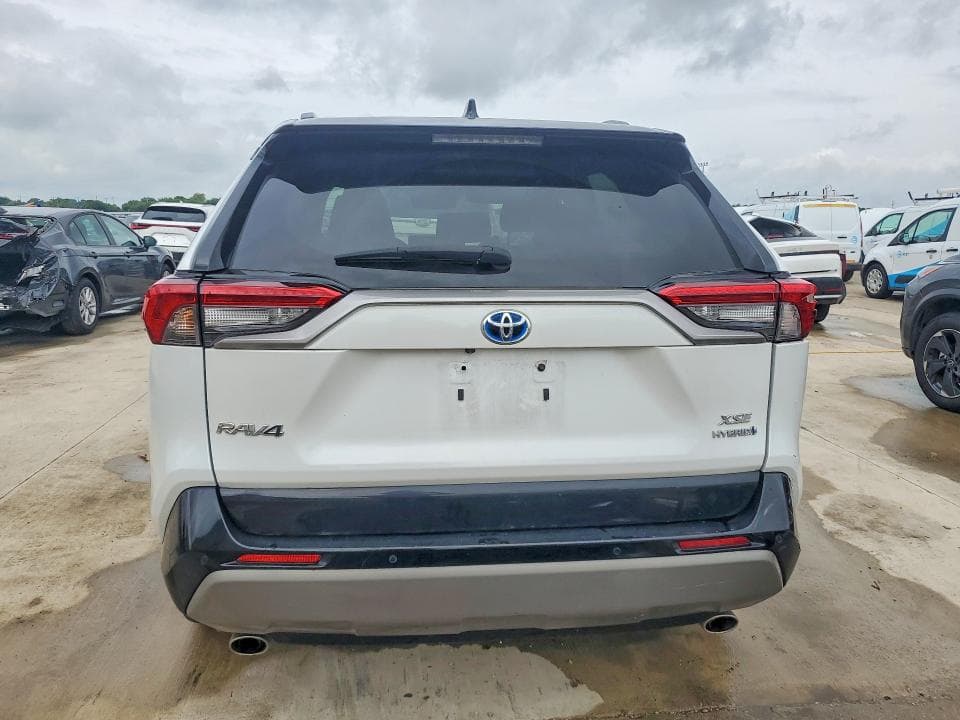 2024 TOYOTA RAV4 XSE XSE 6
