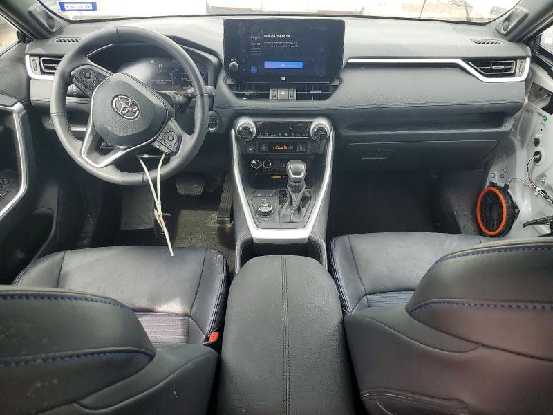 2024 TOYOTA RAV4 XSE XSE 8