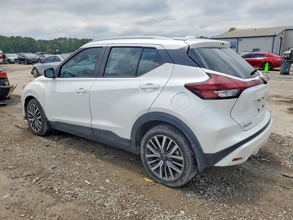 2022 NISSAN KICKS SV 2