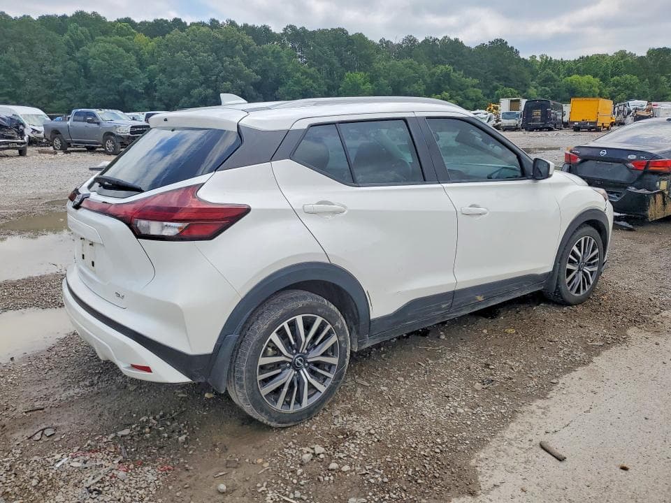2022 NISSAN KICKS SV 3