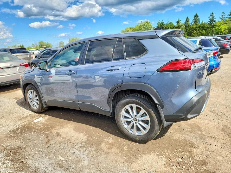 2025 TOYOTA COROLLA CROSS LE 2