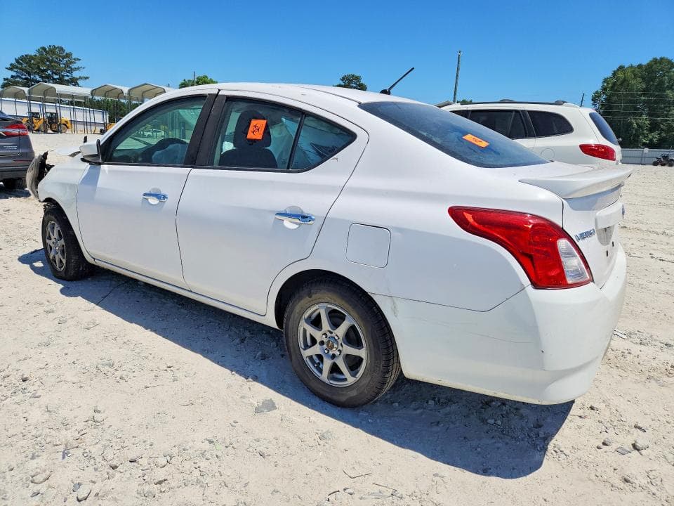 2019 NISSAN VERSA SV 2