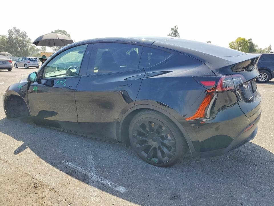 2023 TESLA MODEL Y 2