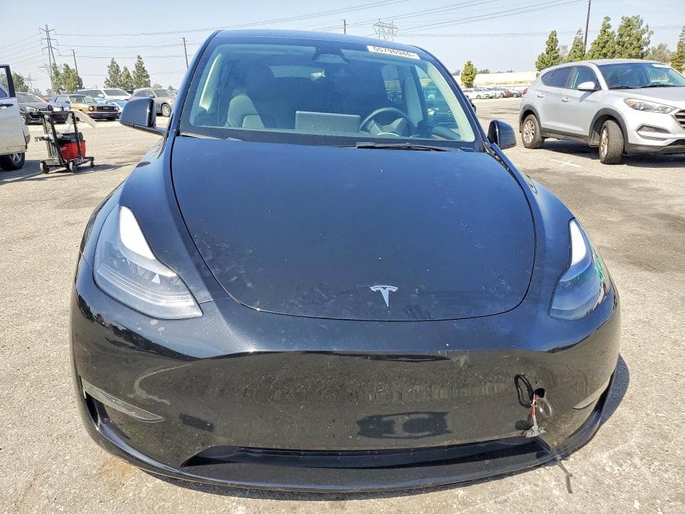 2023 TESLA MODEL Y 5