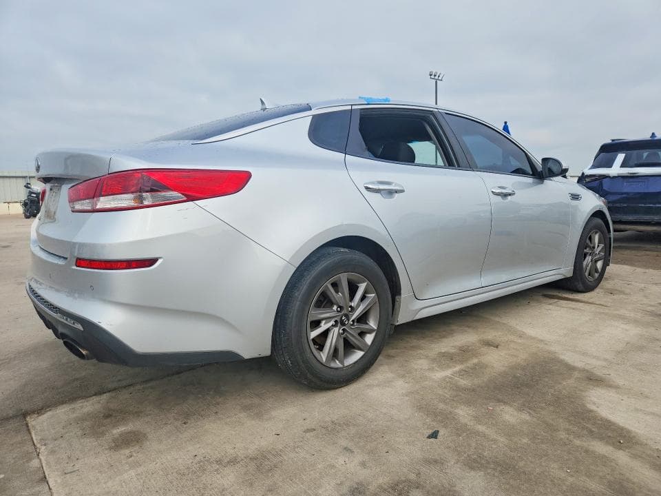 2019 KIA OPTIMA LX 3
