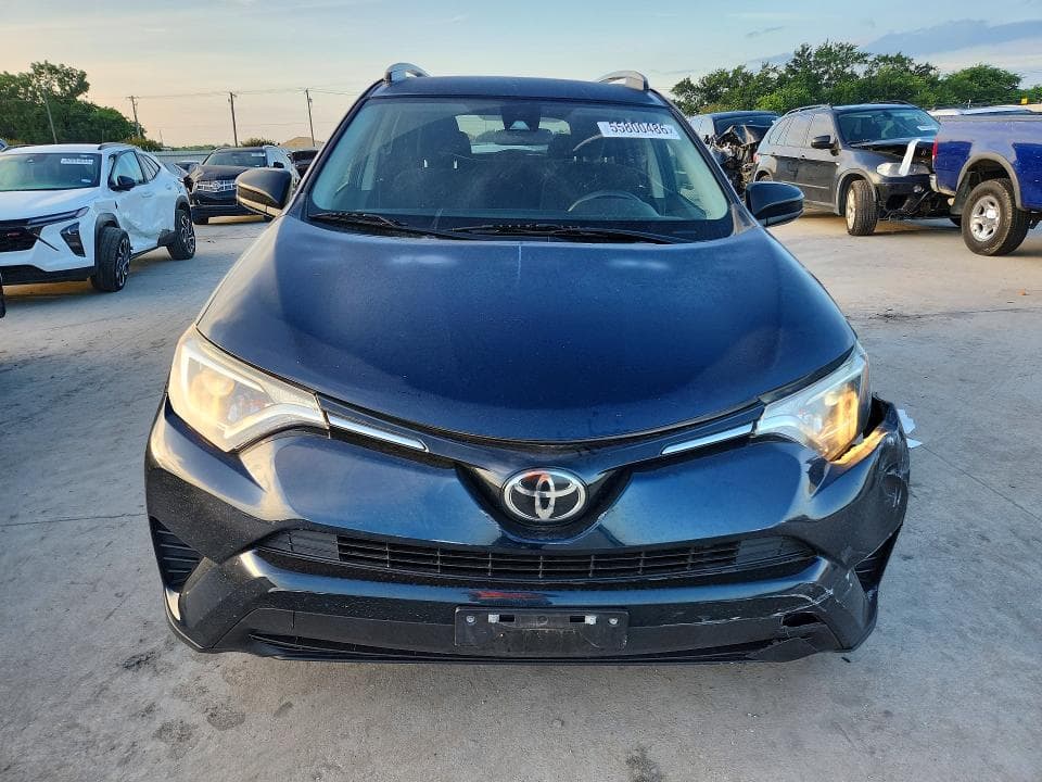 2018 TOYOTA RAV4 LE 5