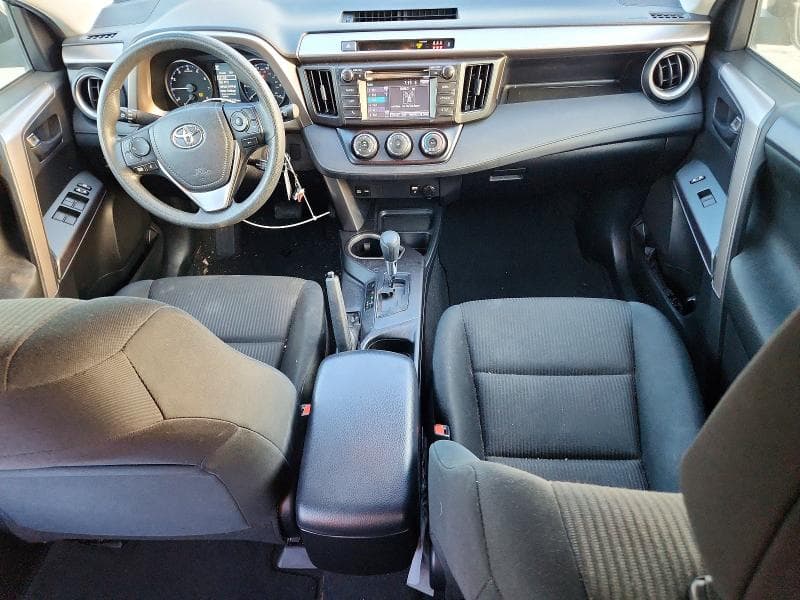 2018 TOYOTA RAV4 LE 8