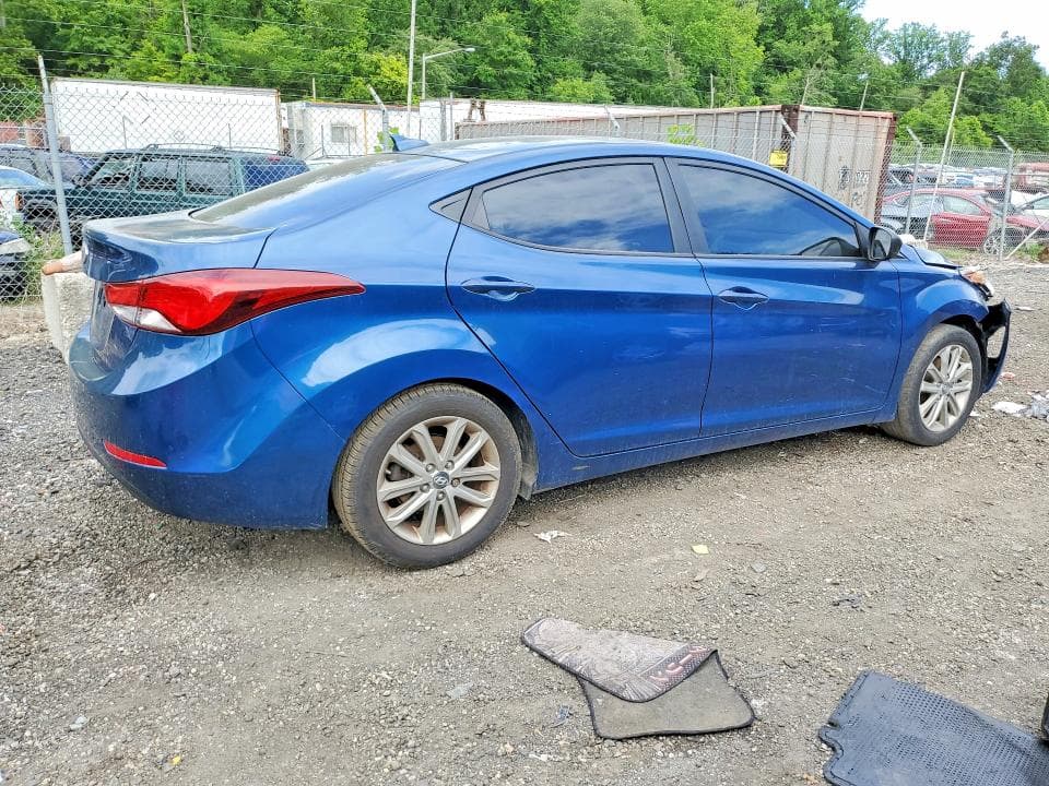 2016 HYUNDAI ELANTRA SE SE 3