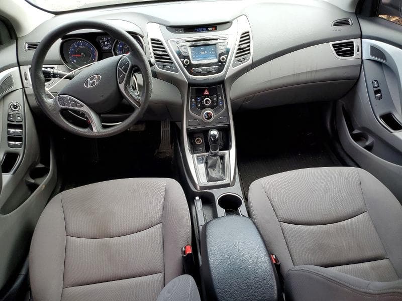2016 HYUNDAI ELANTRA SE SE 8