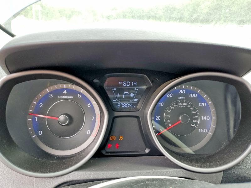 2016 HYUNDAI ELANTRA SE SE 9