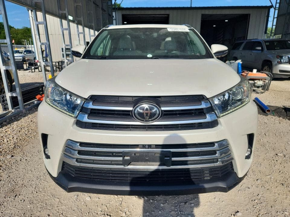 2019 TOYOTA HIGHLANDER LIMITED PLATINUM LIMITED PLATINUM 5