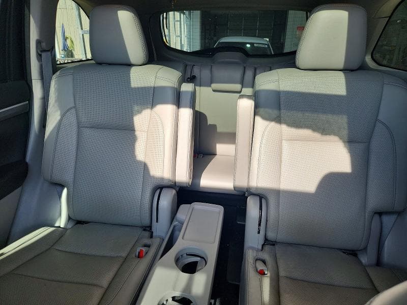 2019 TOYOTA HIGHLANDER LIMITED PLATINUM LIMITED PLATINUM 10