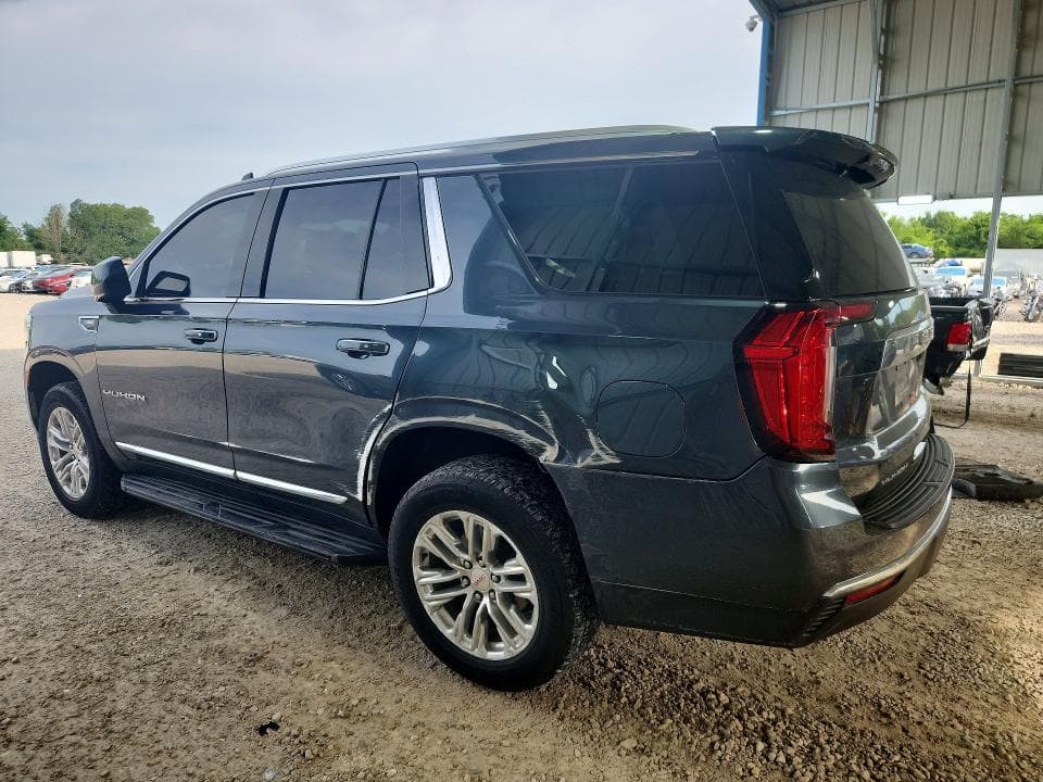 2021 GMC YUKON SLT 2