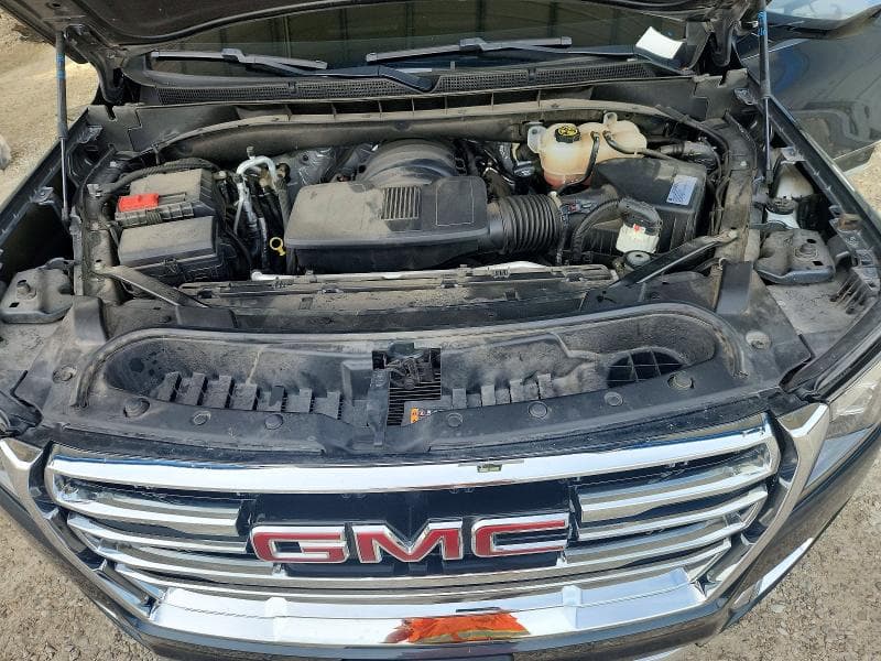 2021 GMC YUKON SLT 12