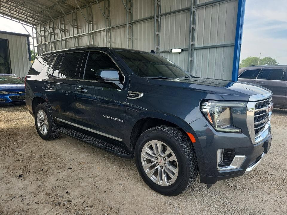 2021 GMC YUKON SLT 4