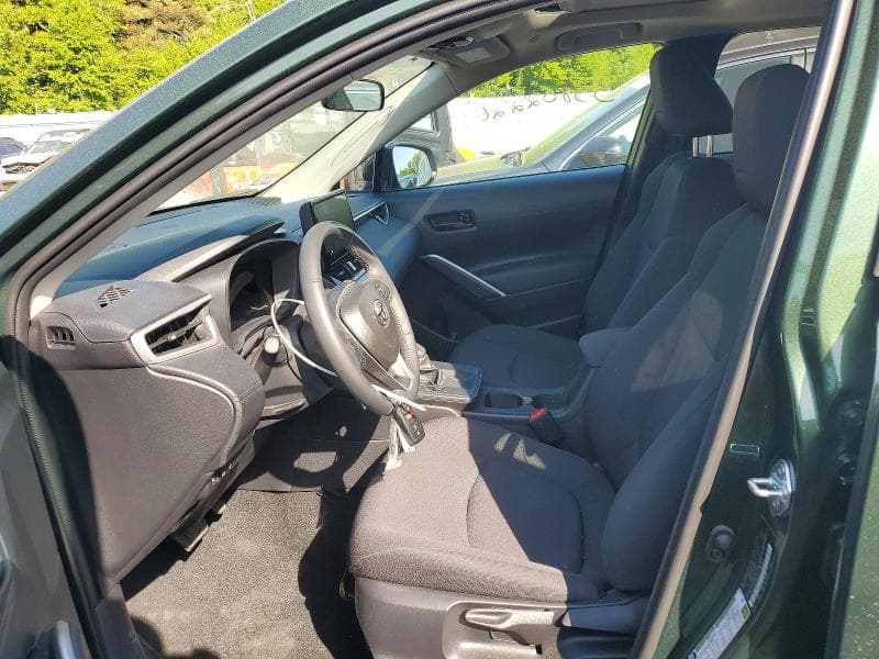 2026 TOYOTA COROLLA CROSS LE LE 7