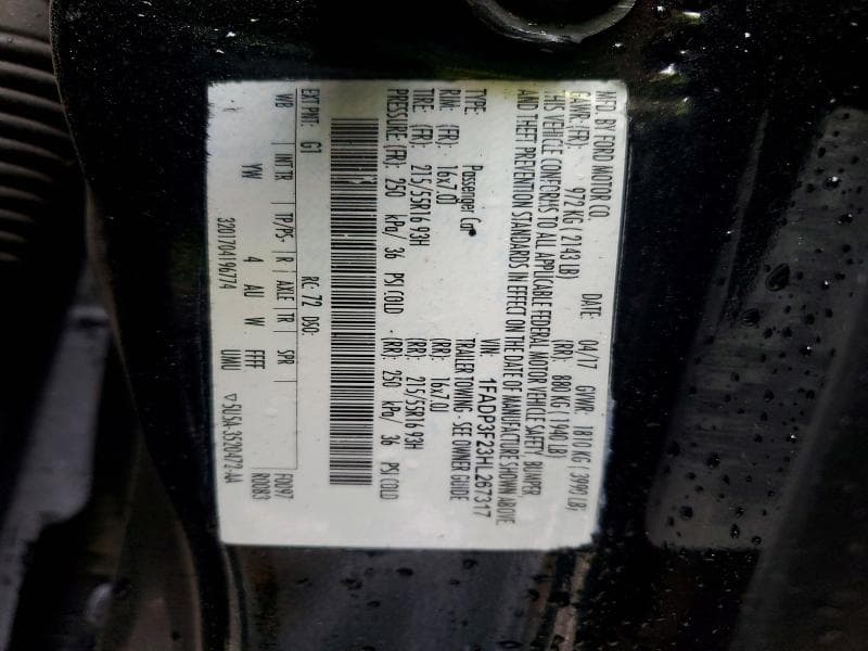 2017 FORD FOCUS SE 12