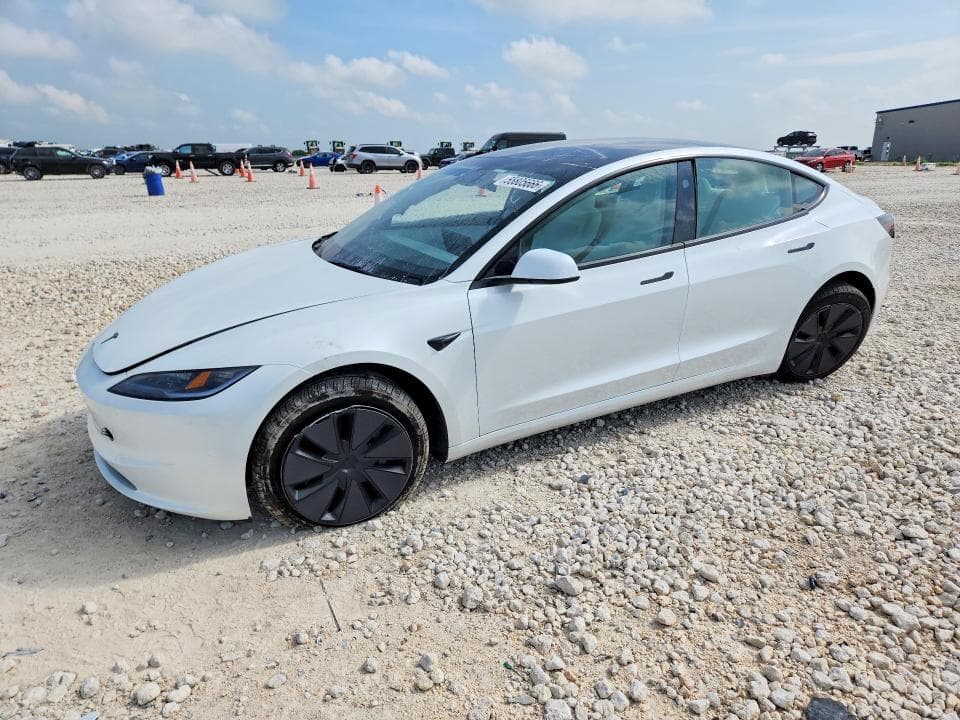 2026 TESLA MODEL 3 - 1