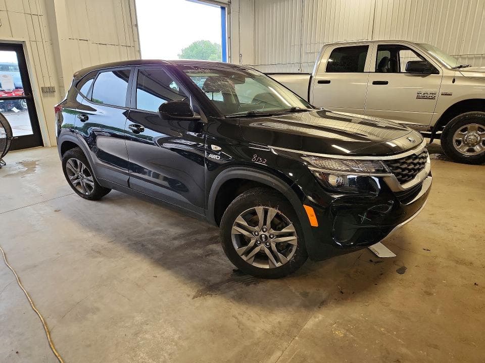 2021 KIA SELTOS LX LX 4