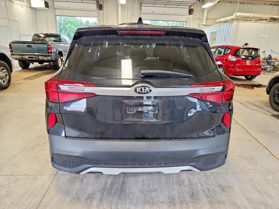 2021 KIA SELTOS LX LX 6