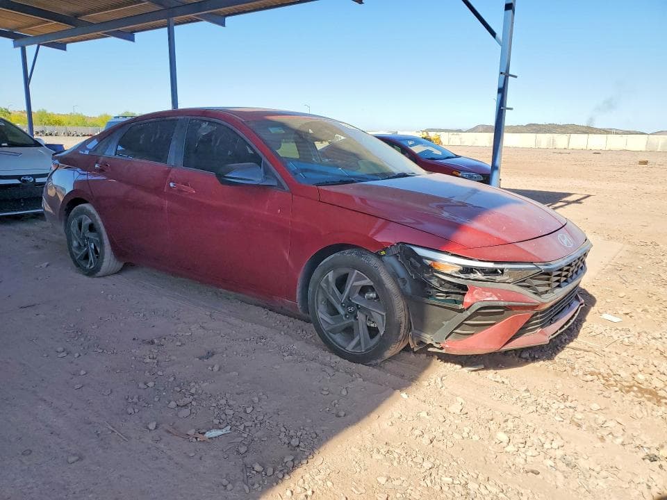 2025 HYUNDAI ELANTRA SEL SPORT 4