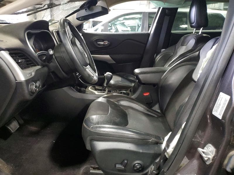 2018 JEEP CHEROKEE LATITUDE PLUS 7