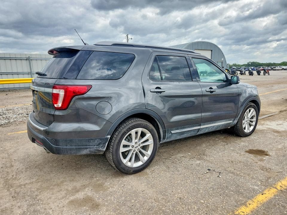 2018 FORD EXPLORER XLT XLT 3