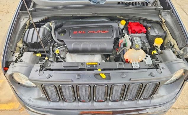 2018 JEEP RENEGADE SPORT 12