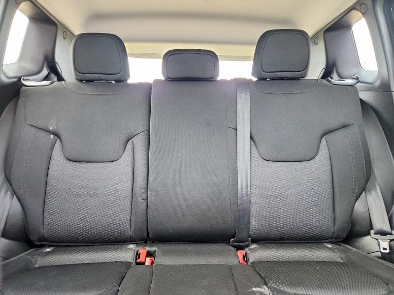 2018 JEEP RENEGADE SPORT 10