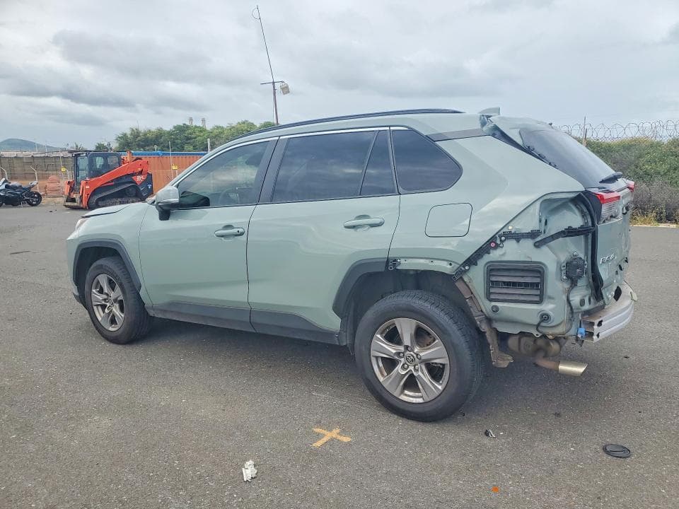 2022 TOYOTA RAV4 XLE XLE 2
