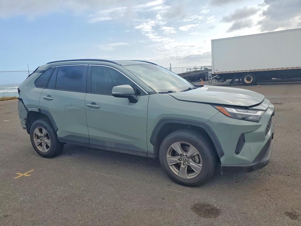 2022 TOYOTA RAV4 XLE XLE 4