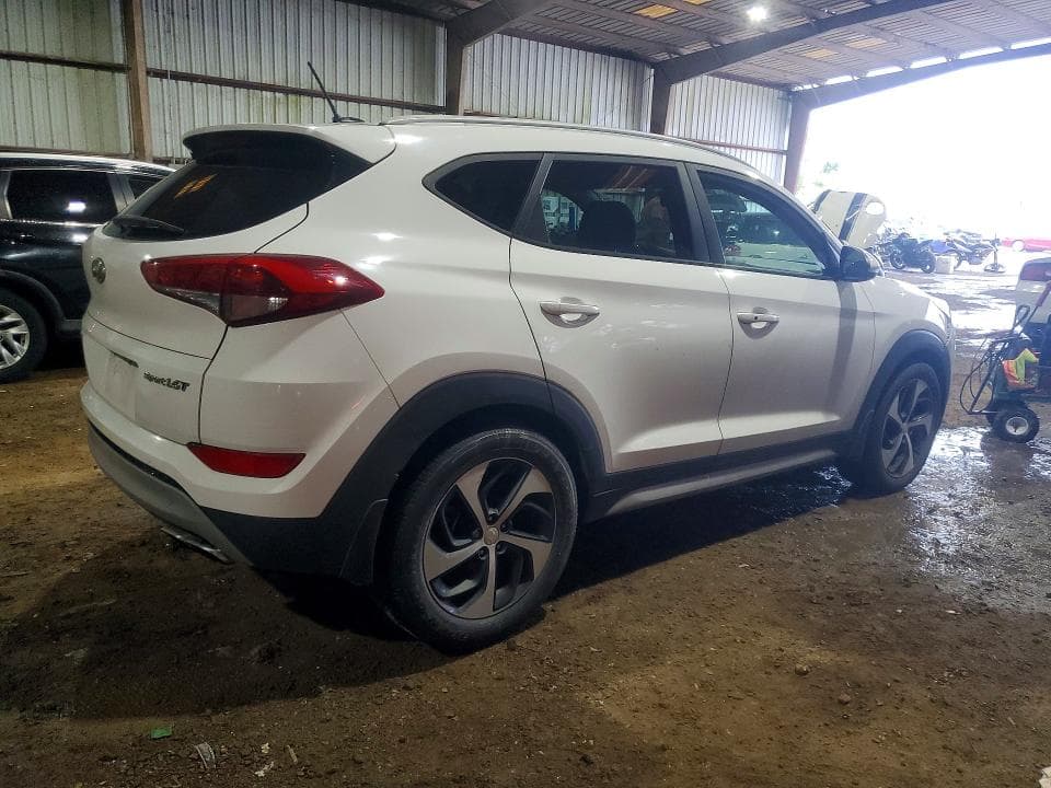 2017 HYUNDAI TUCSON SPORT 3