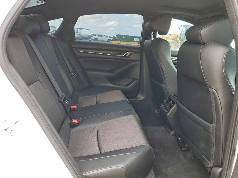 2021 HONDA ACCORD SPORT 10