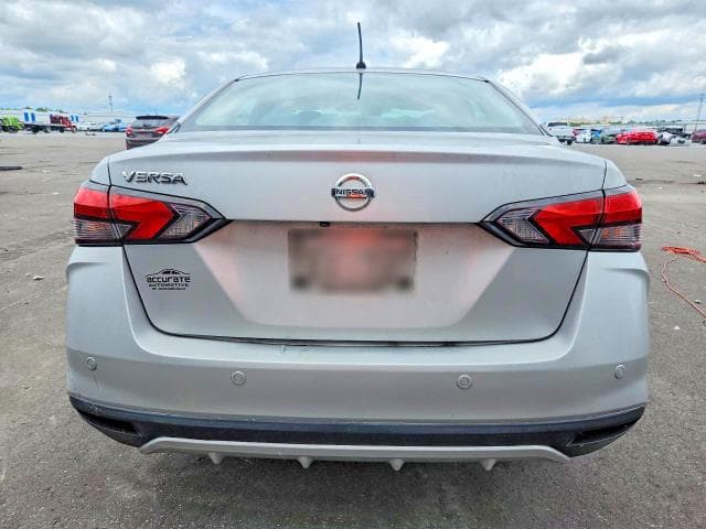 2020 NISSAN VERSA S 6