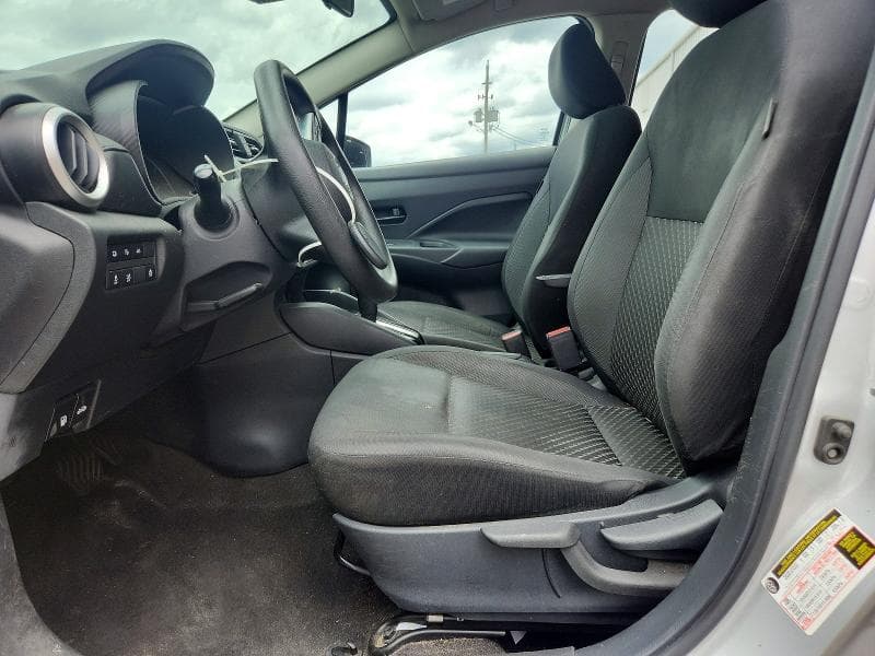 2020 NISSAN VERSA S 7