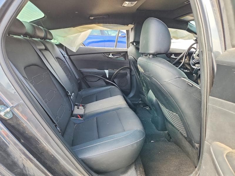 2024 KIA FORTE GT LINE 10