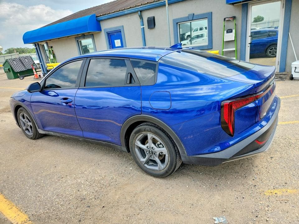 2025 KIA K4 LXS 2