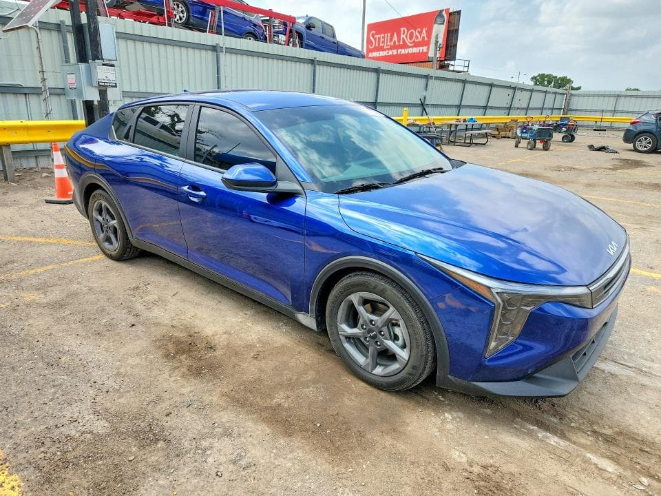 2025 KIA K4 LXS 4