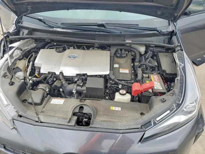 2019 TOYOTA PRIUS LIMITED 11
