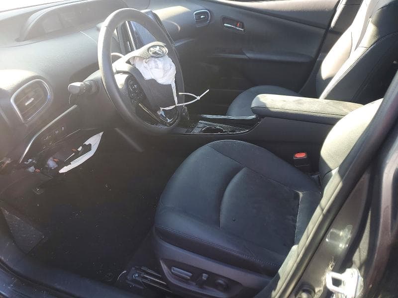 2019 TOYOTA PRIUS LIMITED 7