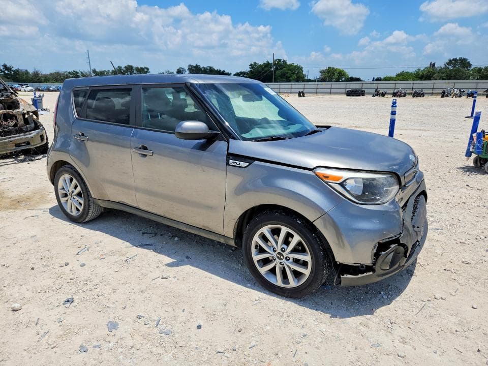 2019 KIA SOUL + 4