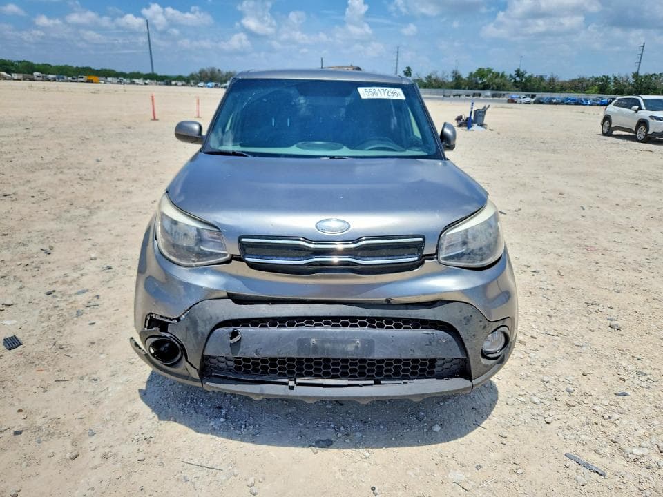 2019 KIA SOUL + 5