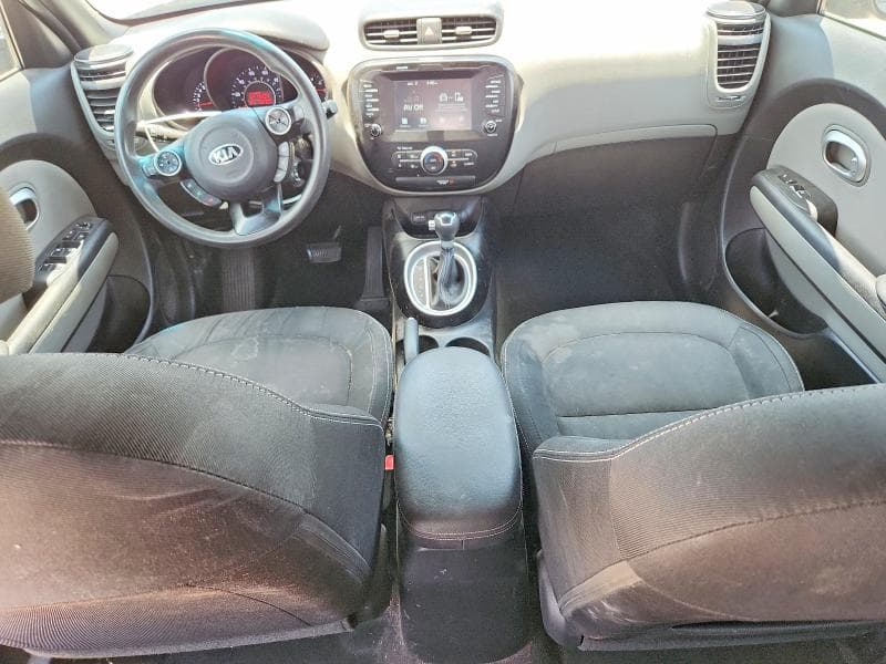 2019 KIA SOUL + 8