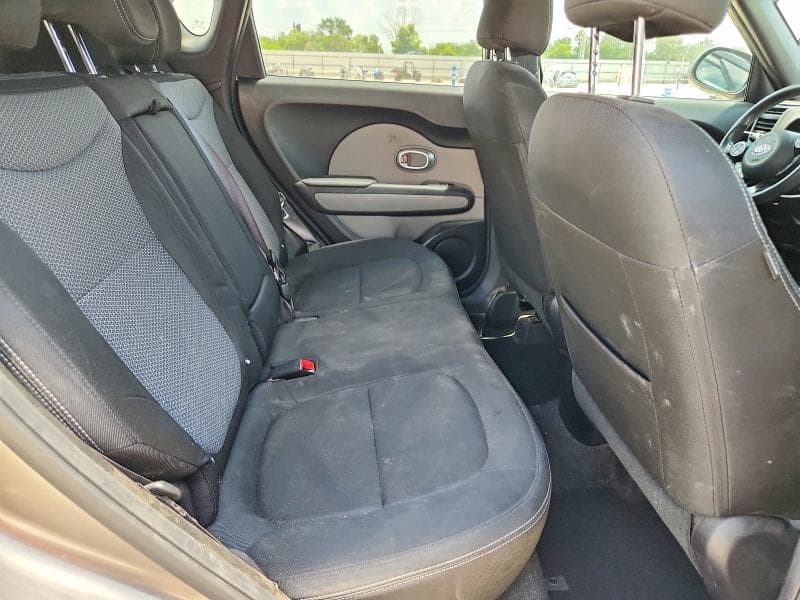 2019 KIA SOUL + 10