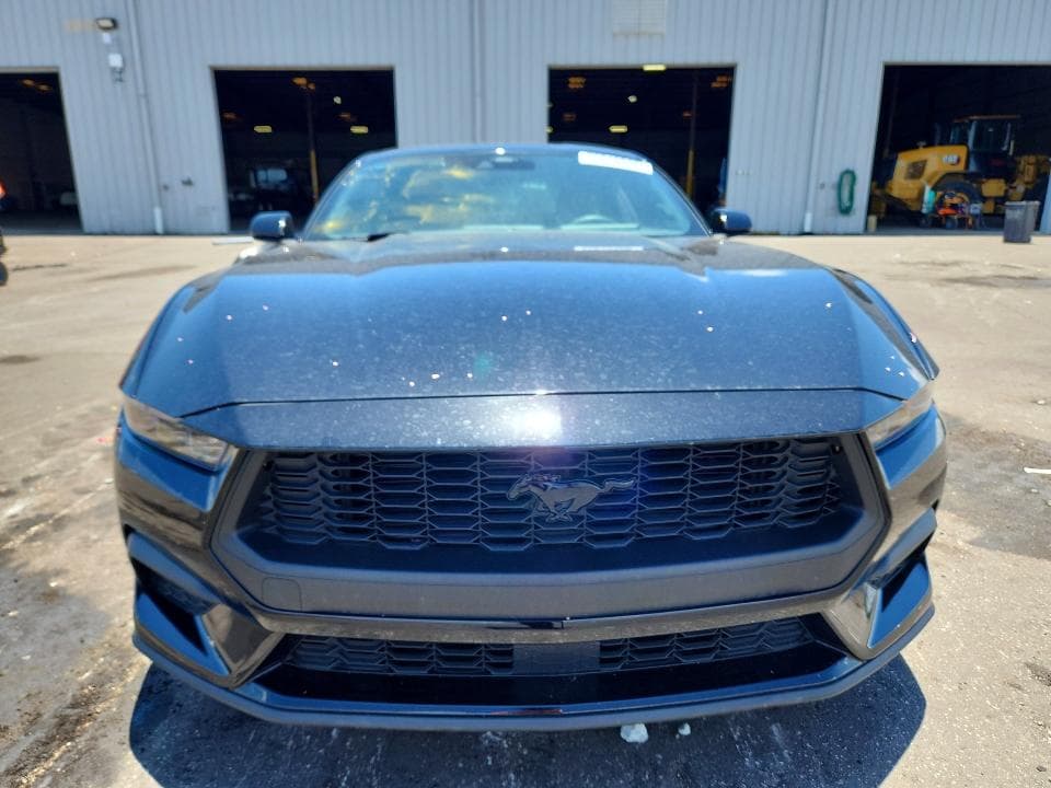 2024 FORD MUSTANG 5