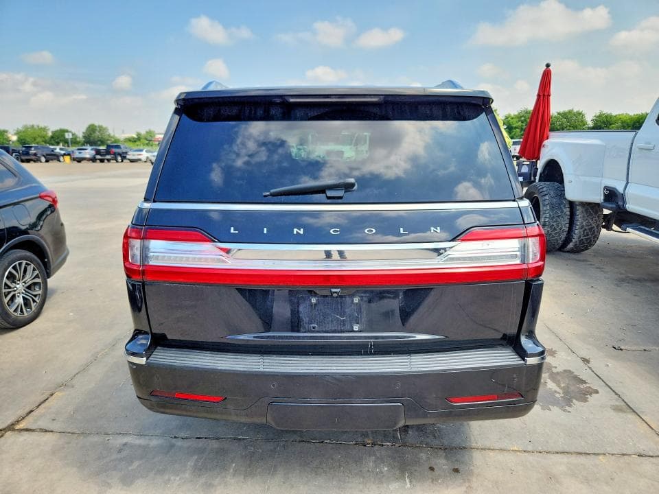 2020 LINCOLN NAVIGATOR RESERVE 6